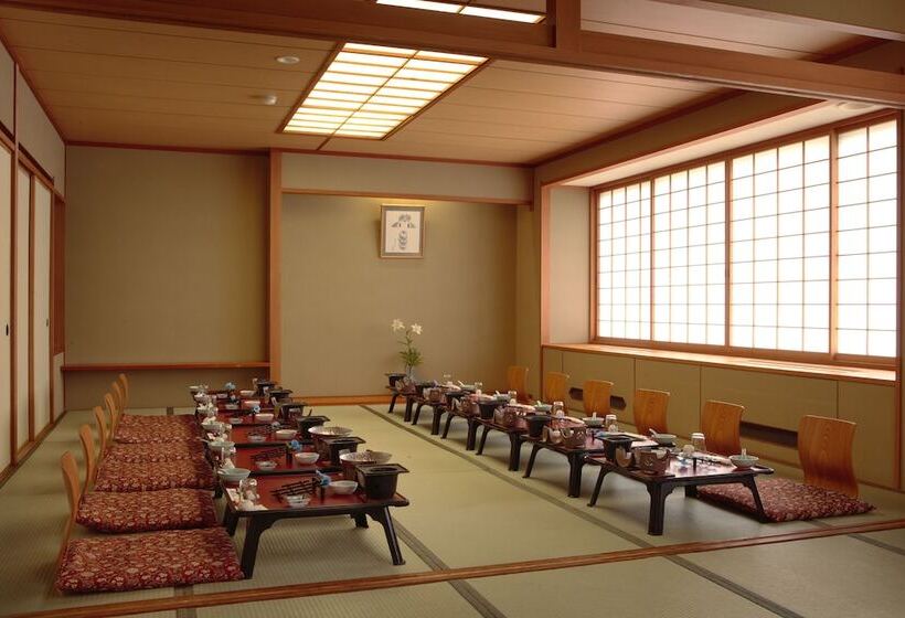 Ryokan Sansatei
