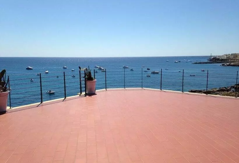 Salento Palace Bed & Breakfast