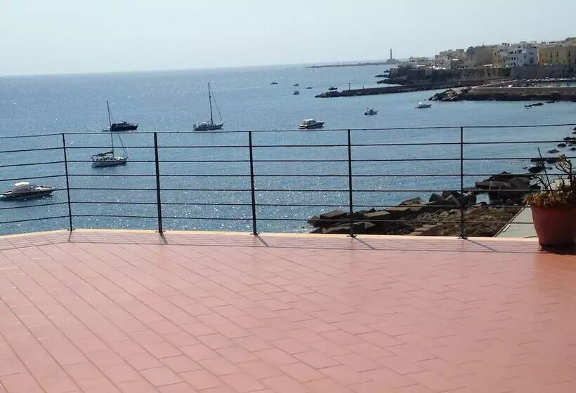 Salento Palace Bed & Breakfast