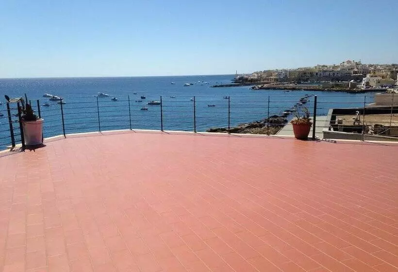Salento Palace Bed & Breakfast