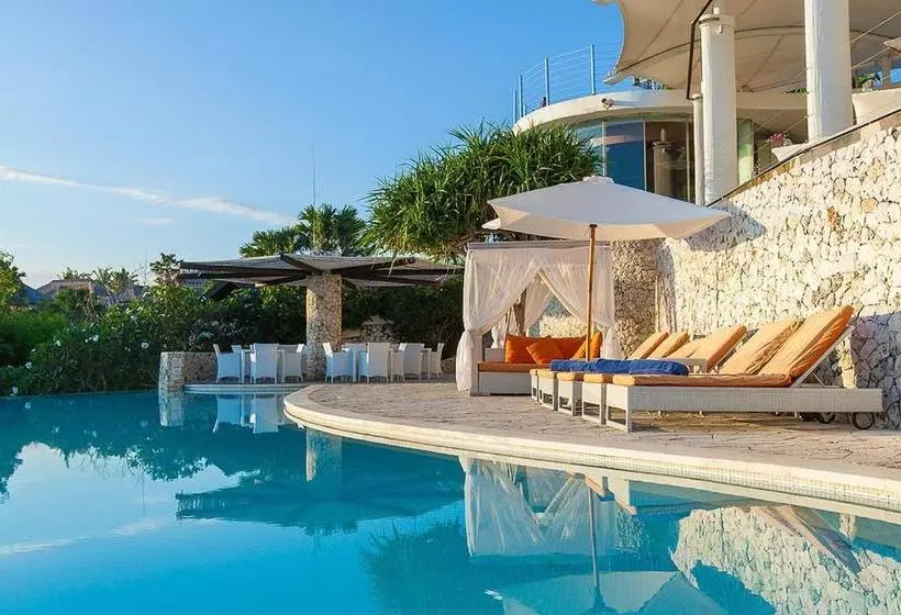 Ungasan Beach Villas