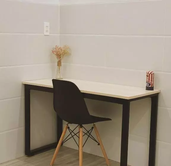 پانسیون B Home