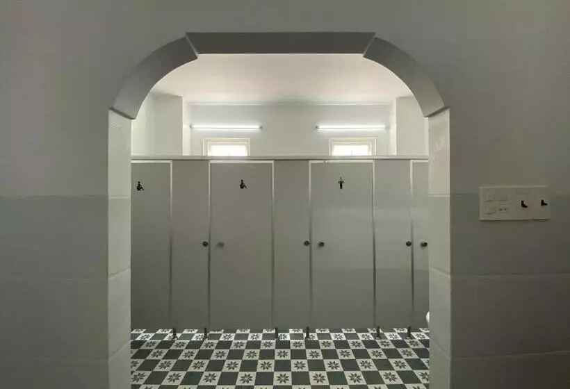 پانسیون B Home