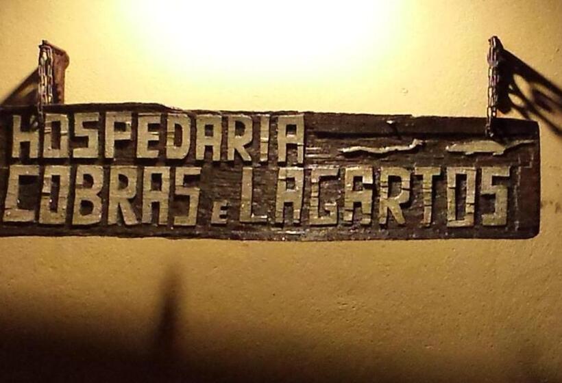 تختخواب و صبحانه Hospedaria Cobras E Lagartos