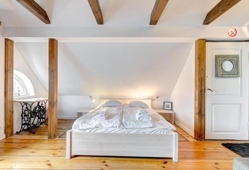 Dom & House – Apartments Port Monte Cassino