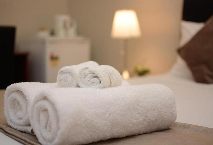 Ellard Bed & Breakfast