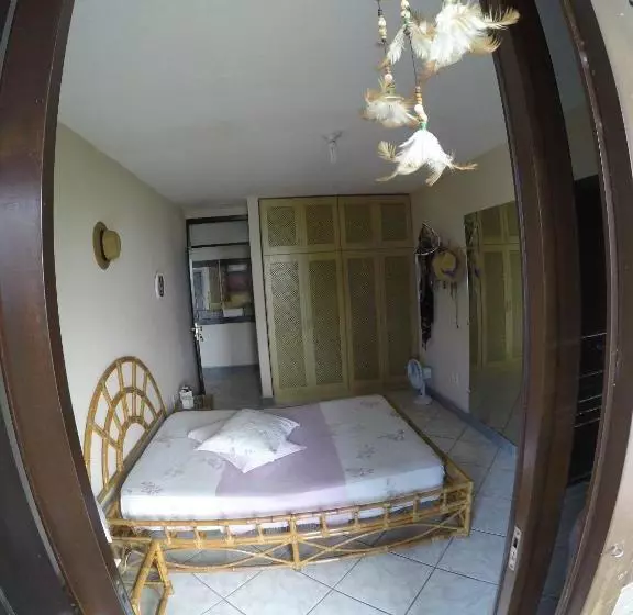 Hostel House 84