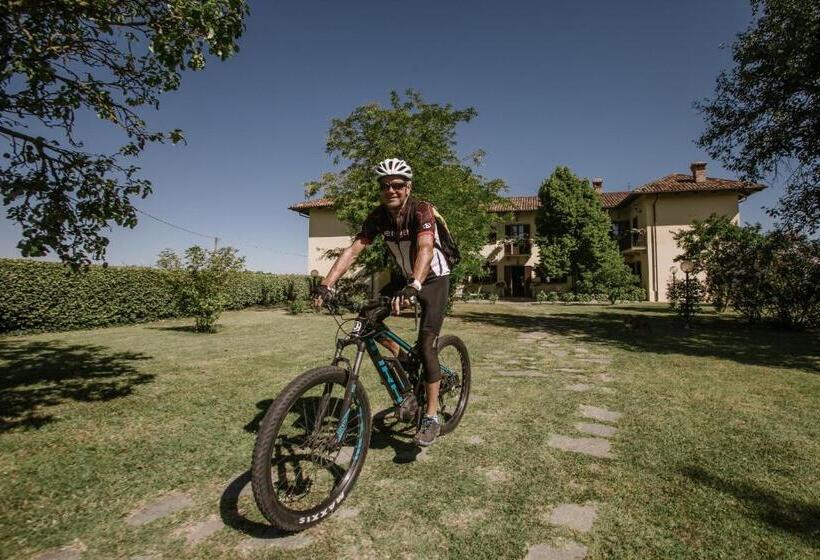 فندق Agriturismo Bricco San Giovanni