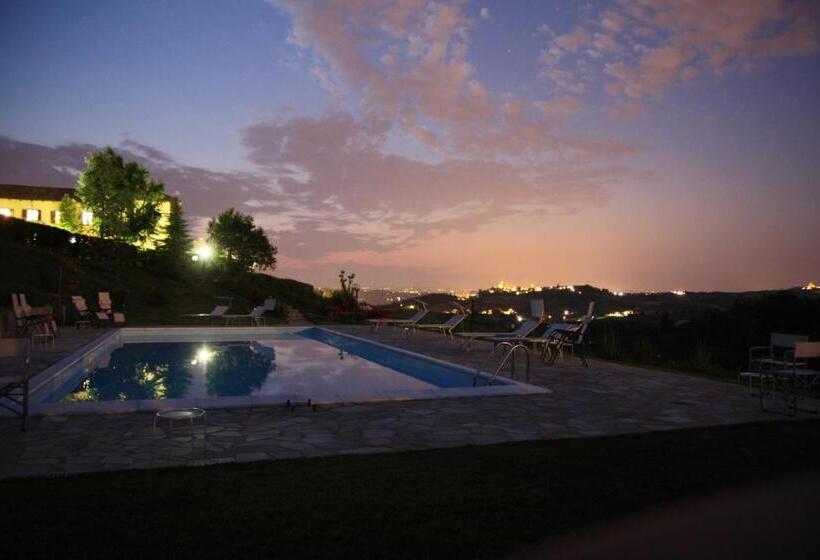 فندق Agriturismo Bricco San Giovanni