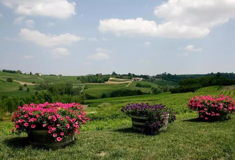 Hotelli Agriturismo Bricco San Giovanni