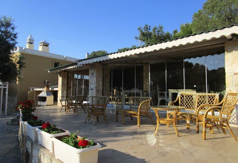 هتل Club Mackerel Holiday Village