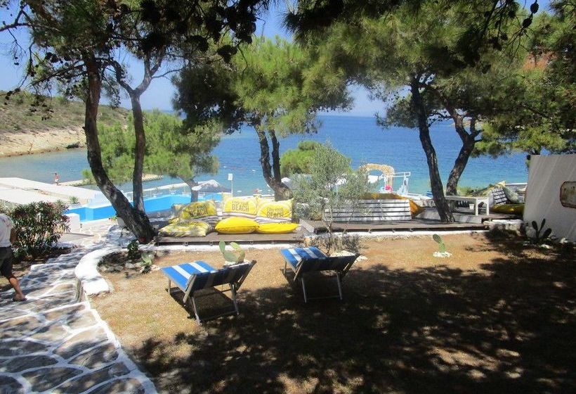 هتل Club Mackerel Holiday Village