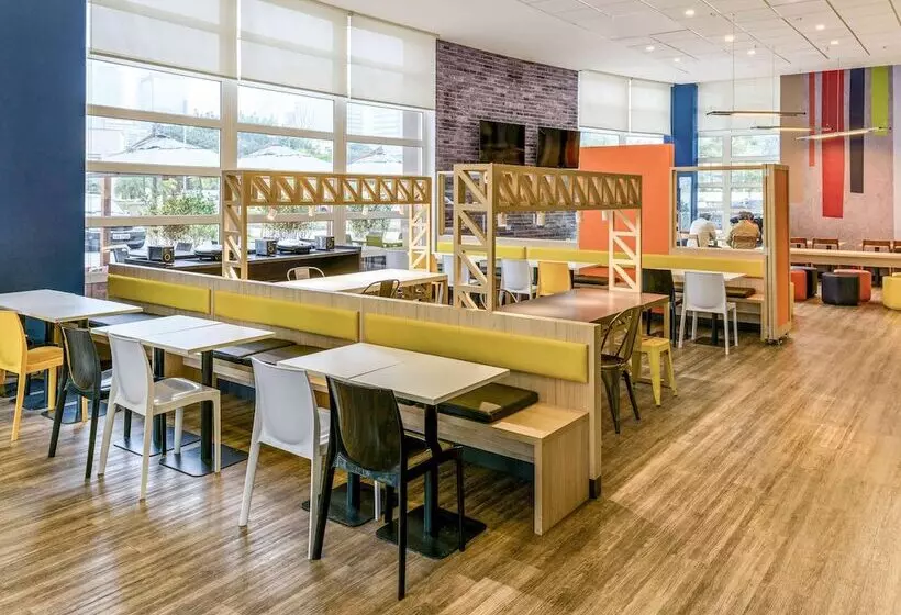 ホテル Ibis Budget Sao Paulo Morumbi