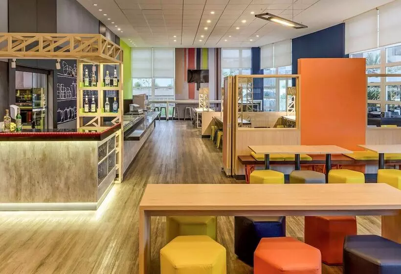 ホテル Ibis Budget Sao Paulo Morumbi