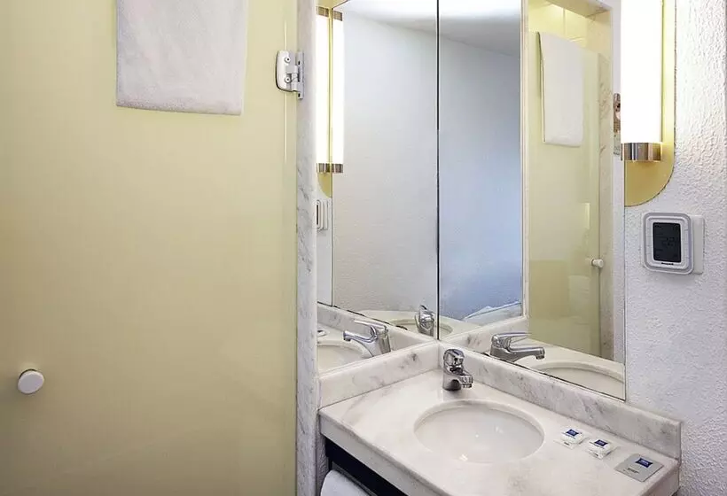 ホテル Ibis Budget Sao Paulo Morumbi