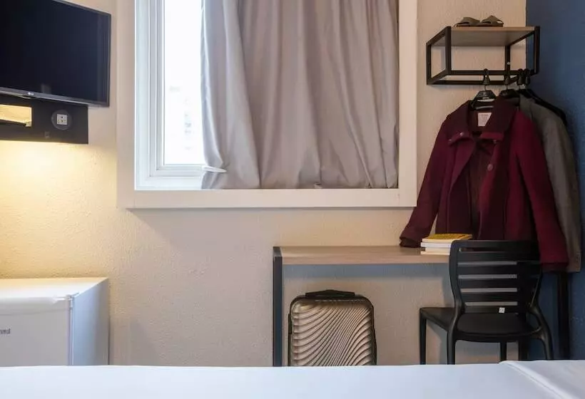 ホテル Ibis Budget Sao Paulo Morumbi