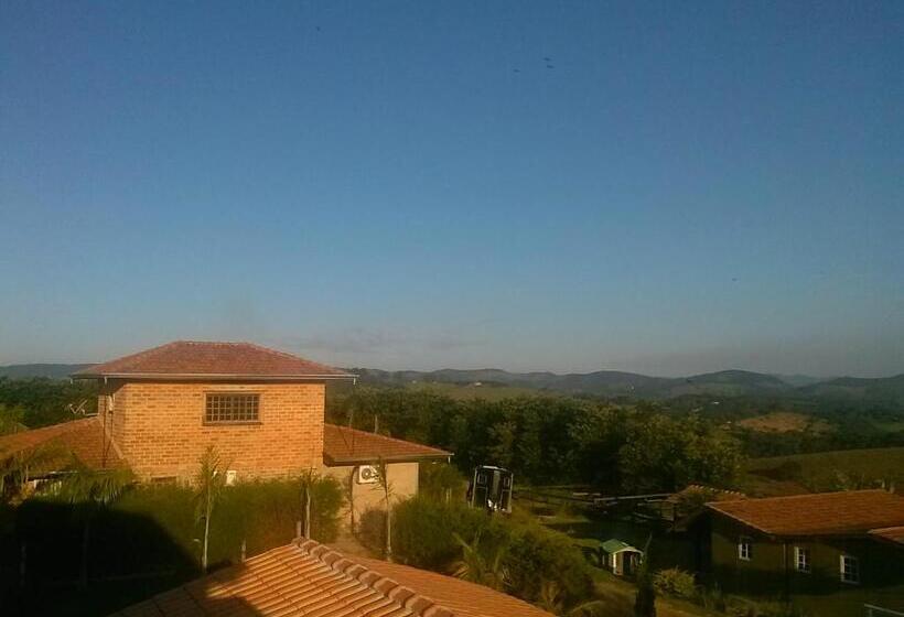 Отель Ladiv Ttá