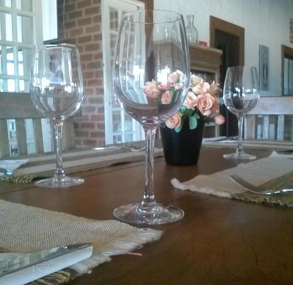 Отель Ladiv Ttá