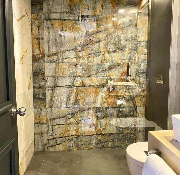 Laur Hotels Experience & Elegance