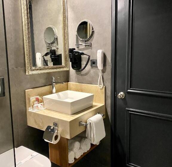 Laur Hotels Experience & Elegance