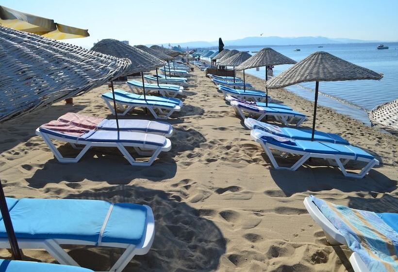 בית מלון כפרי Megas