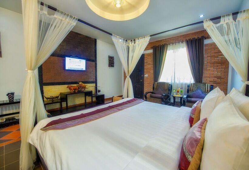 هتل My Unique Villa Siemreap