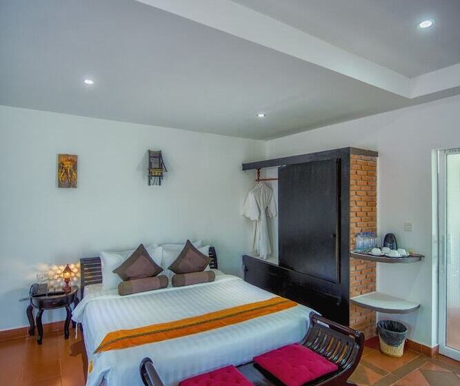 هتل My Unique Villa Siemreap