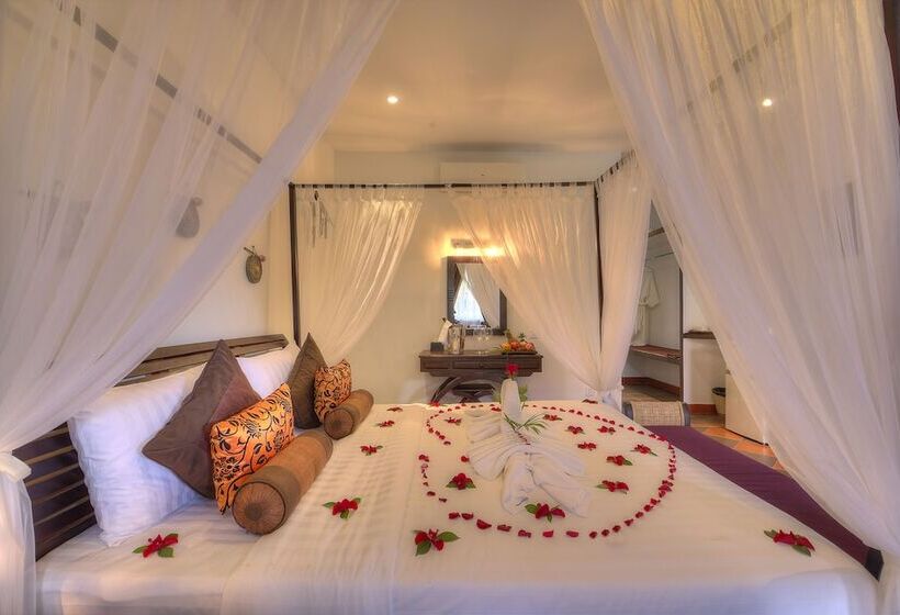 هتل My Unique Villa Siemreap