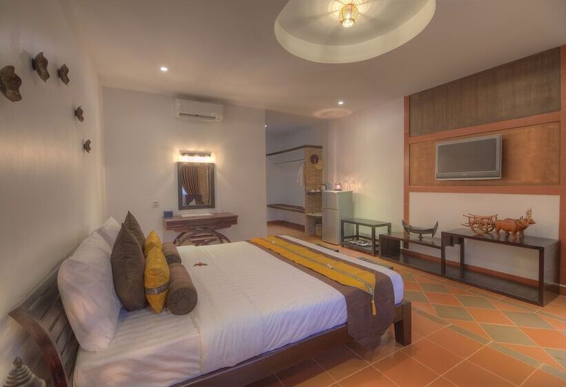 هتل My Unique Villa Siemreap