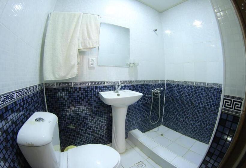 ホテル Nurafshon Boutique