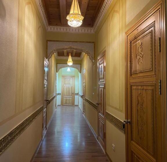 ホテル Nurafshon Boutique