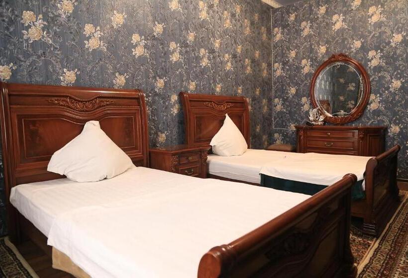 ホテル Nurafshon Boutique