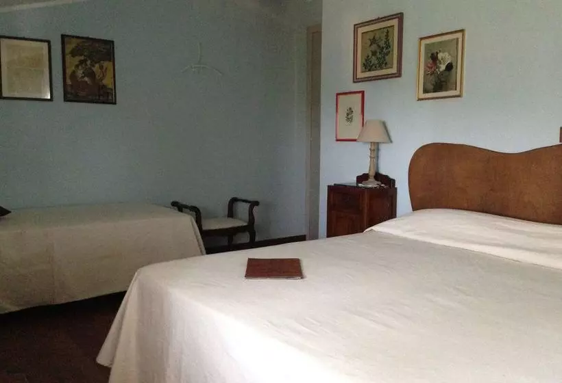 ホテル Oyo Rooms Heritage District