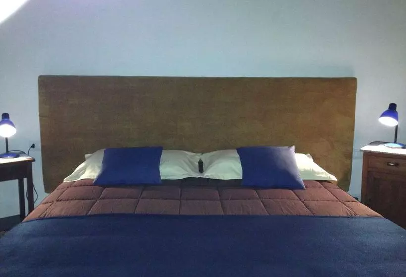ホテル Oyo Rooms Heritage District