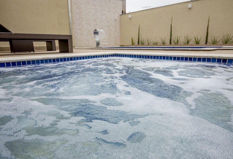 هتل Pousada Recanto Das Caldas