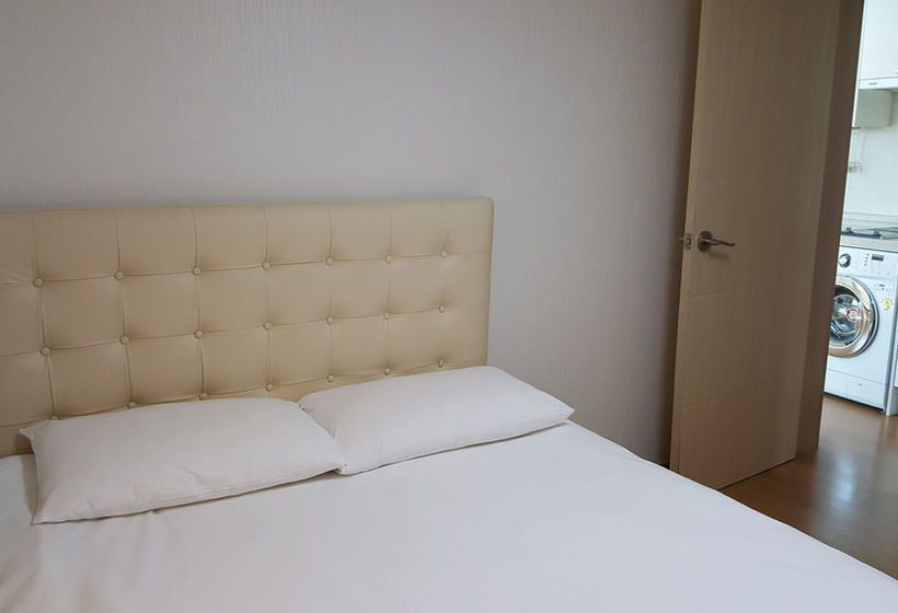 هتل Jungmun Yegreen Residence