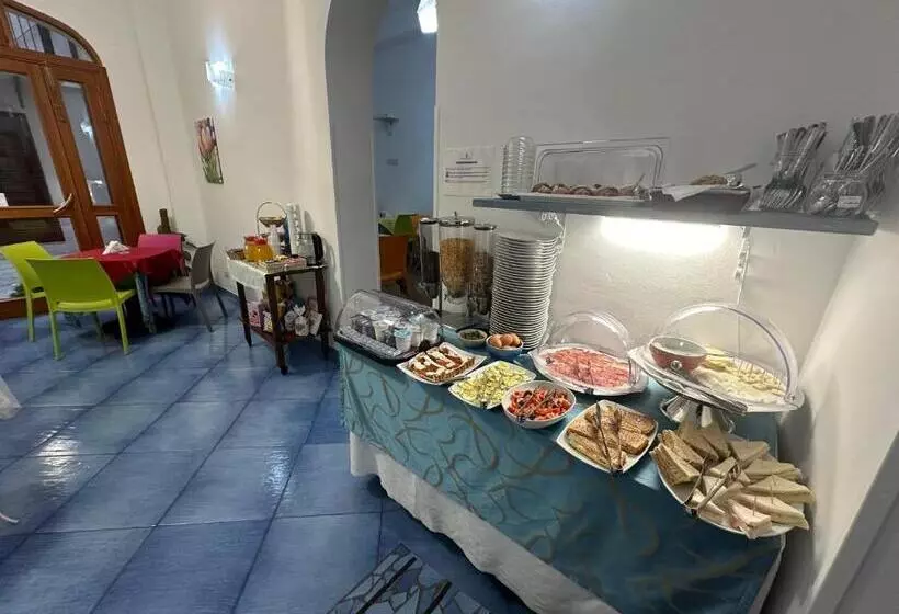 ペンション Badia Rooms & Breakfast