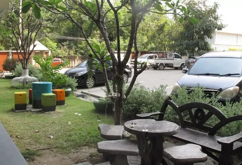 U431 Chaengwattana