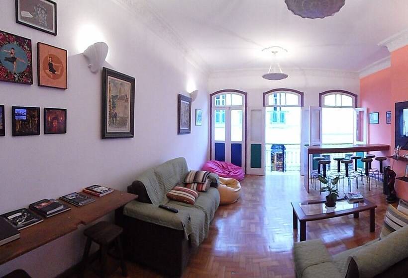 Varanda Hostel E Galeria De Arte