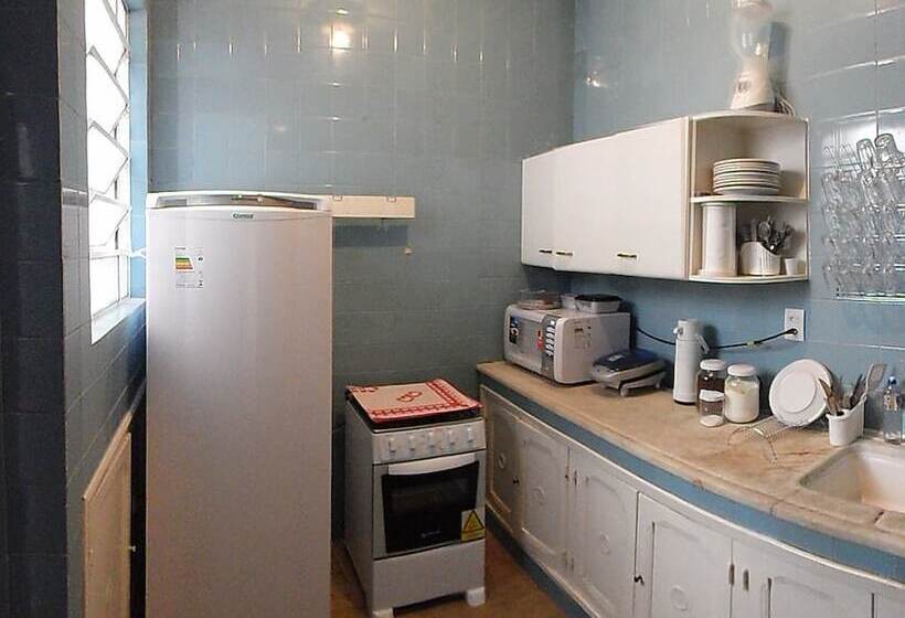 Varanda Hostel E Galeria De Arte