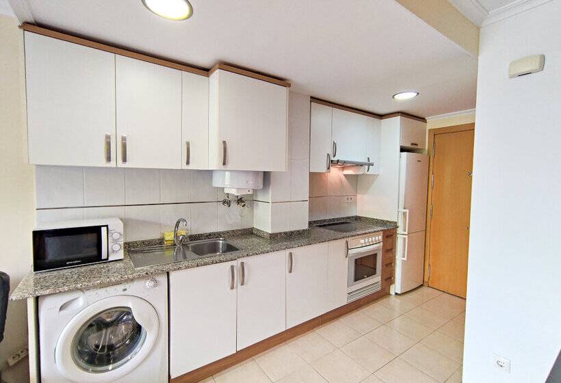 Apartamentos Gandia Universidad 3000