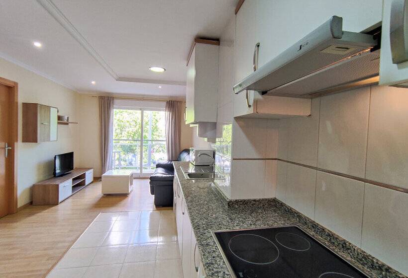 Apartamentos Gandia Universidad 3000