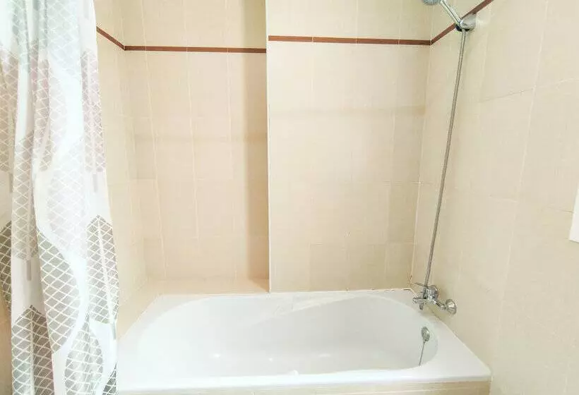 Apartamentos Gandia Universidad 3000