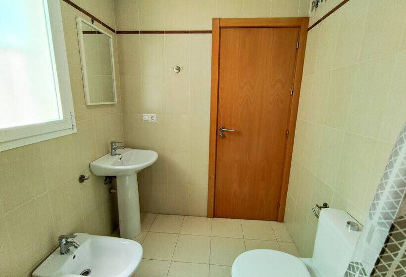 Apartamentos Gandia Universidad 3000