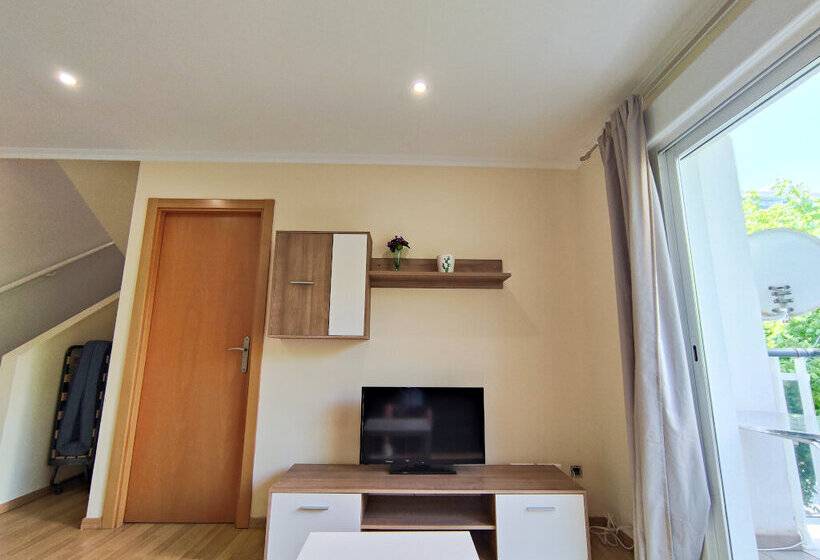 Apartamentos Gandia Universidad 3000