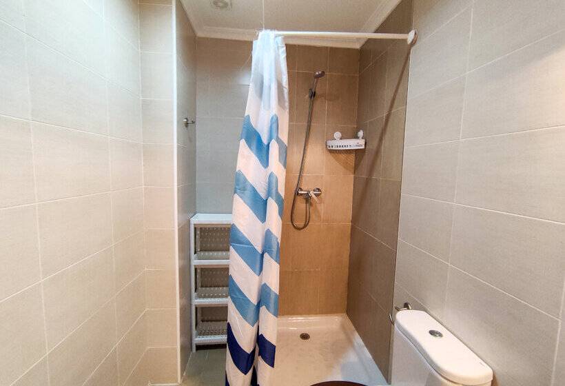 Apartamentos Gandia Universidad 3000