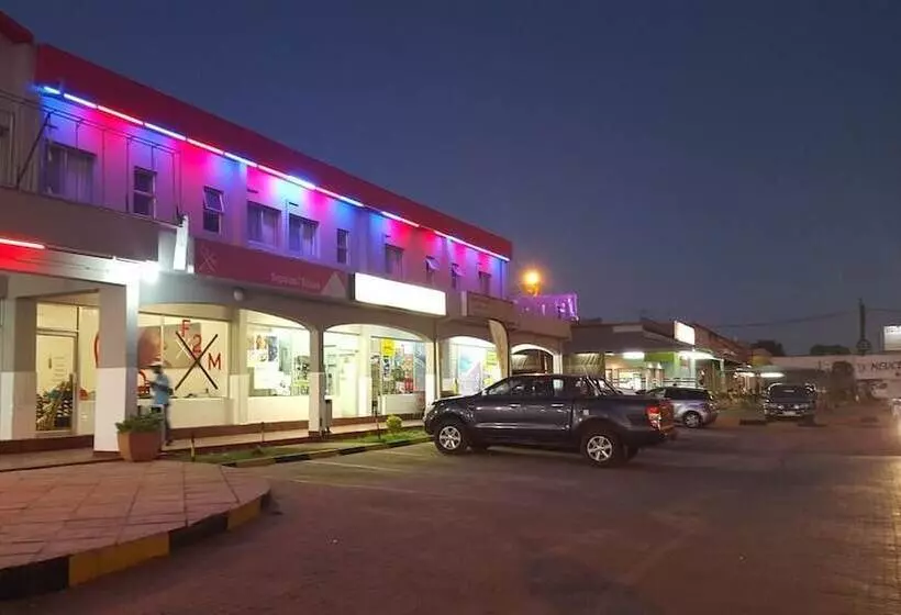 ホテル Al Khalil Machava