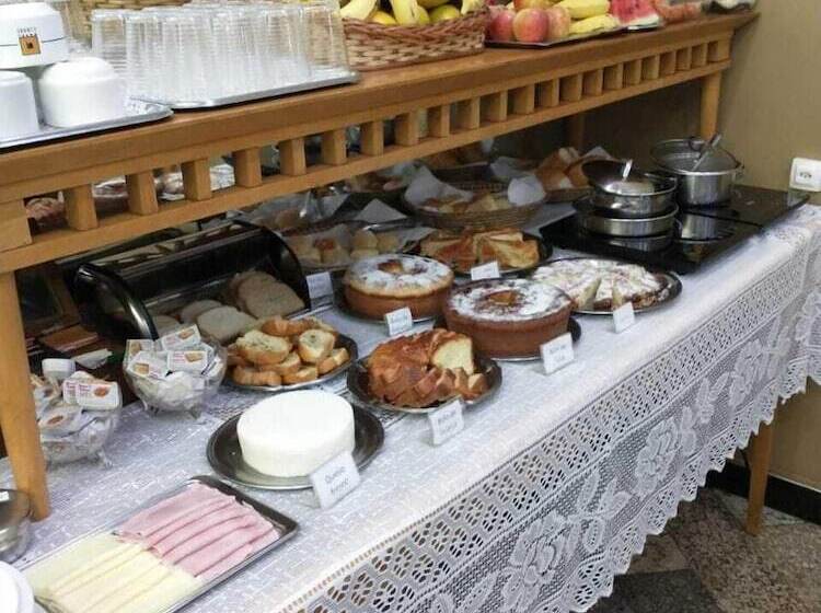 בית מלון כפרי Cidade