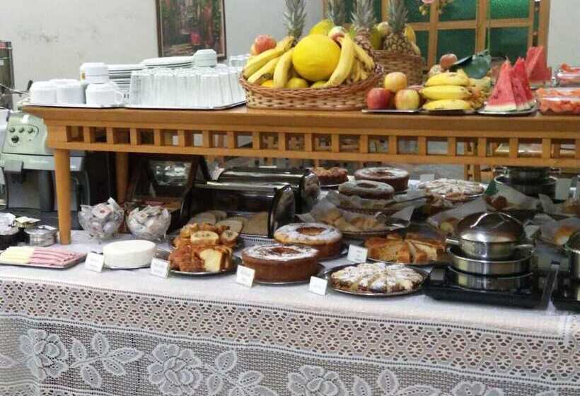 בית מלון כפרי Cidade