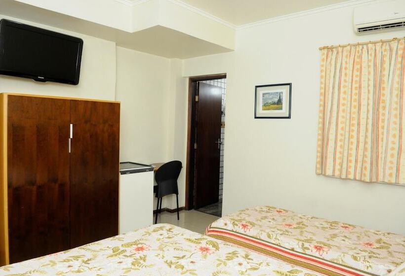 בית מלון כפרי Cidade